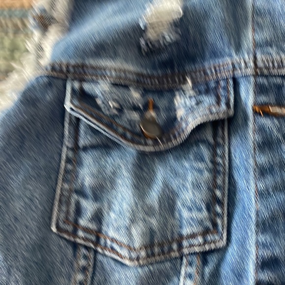 Wild fable distressed denim vest xl - Picture 2 of 6